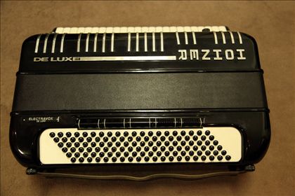 Hohner-Electravox Deluxe